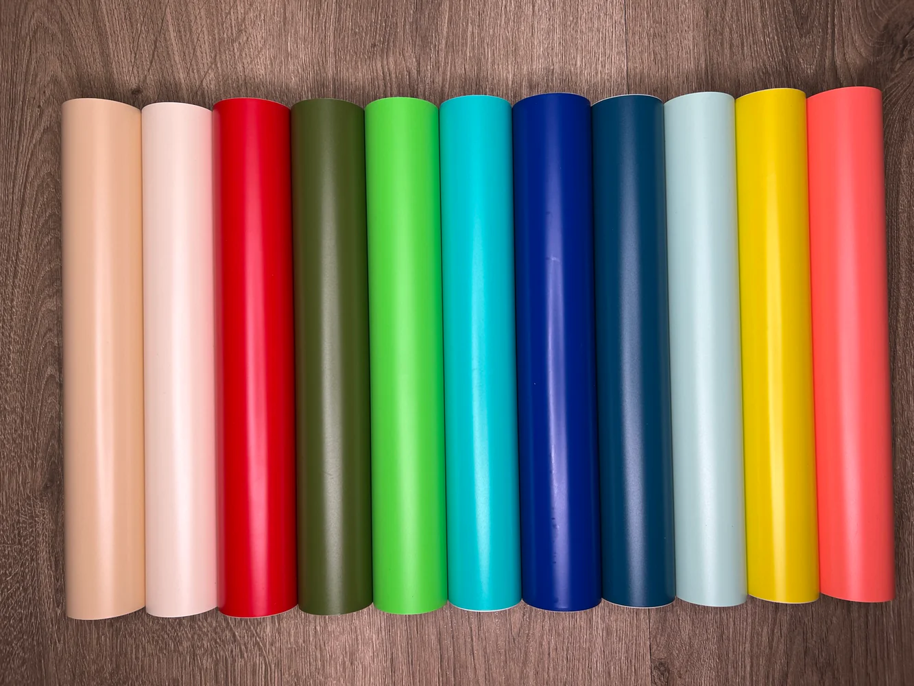 Matte Vinyl 30.5cm x 152cm HIETEX Adhesive Vinyl - Image 3